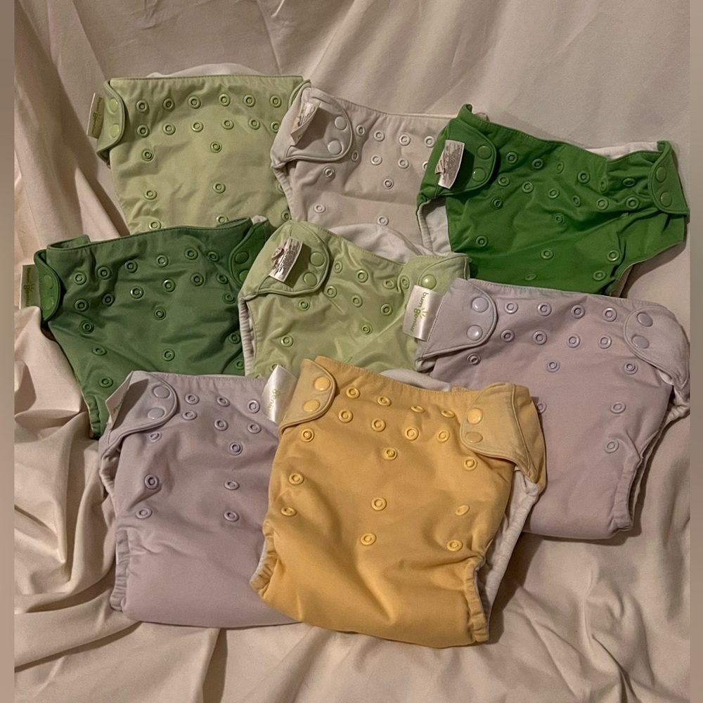 Cloth/ reusable diaper bundle ( set of 8)